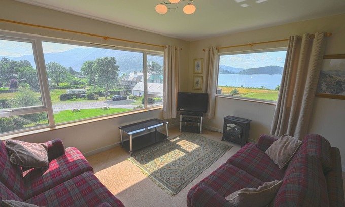 West Laroch Cabin | Rowan Cabin: The perfect Highlands Retreat