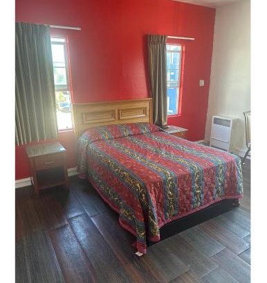 Little Armenia Hotel | Roxy Hotel