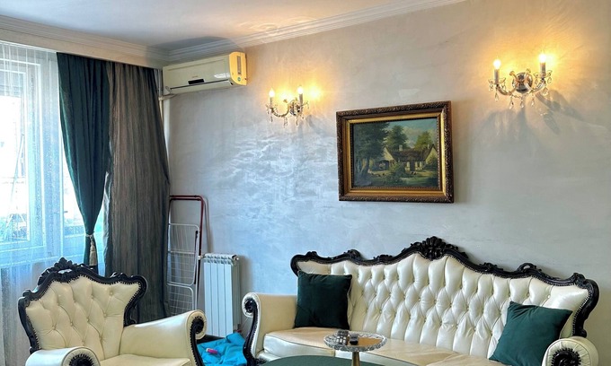 Vracar Apartment | Royal Baroque apartment with amazing VIEW
