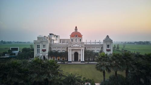 Pilibhit Hotel | Royal Kingdom Sarovar Portico Pilibhit