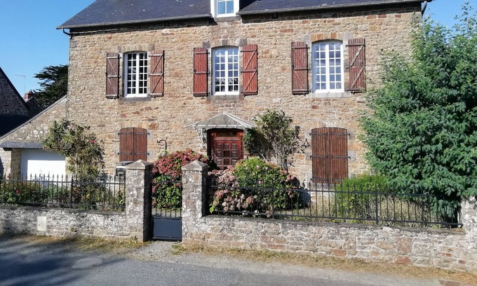 Roz-sur-Couesnon House | Rozéliande - Mont Saint Michel