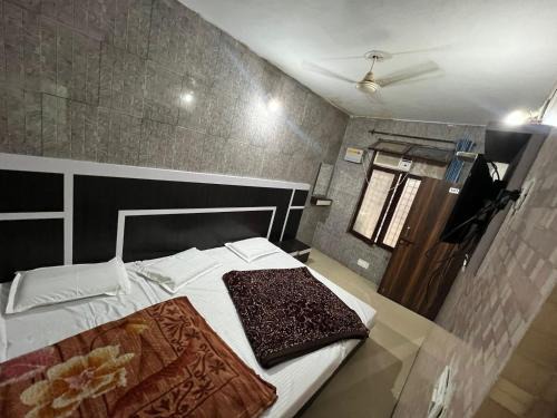 Khattalwada House | Rp YATRI NIWAS