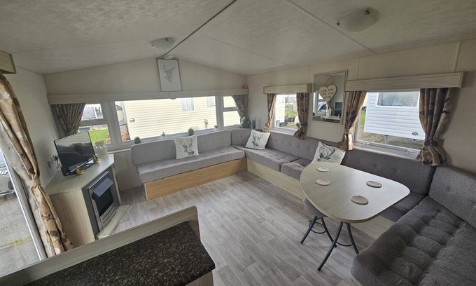 Rhyl Cabin | Ruby a modern caravan in Rhyl