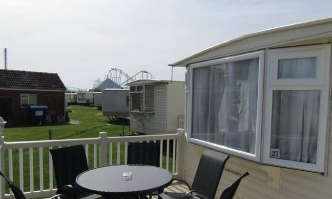 Skegness House | Ruby Red Luxury Home from Home 8 berth Caravan - Ingoldale Park, Ingoldmells.