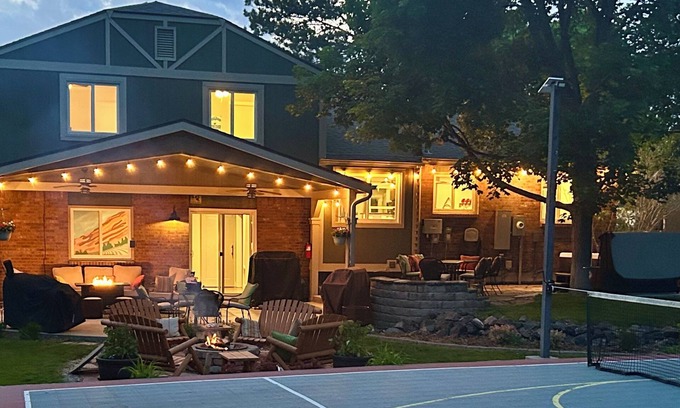 Ralston Valley House | RUCK HAÜS — Ü gotta play!
