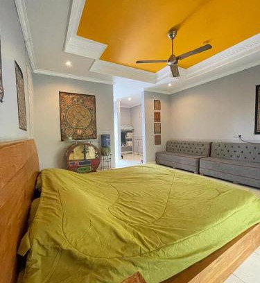 Nyuh Kuning House | Rumah Tunjung Putih