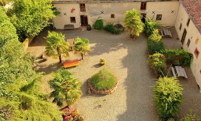 Madiran Cottage | Rural Gites Hidden in Madiran Vines