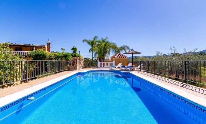 Alhaurin de la Torre House | Rural House La Colina 30 minutes from Malaga - Lovely Home