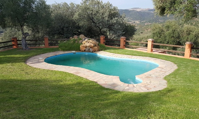 Puerto Serrano Cottage | Rural House in Puerto Serrano