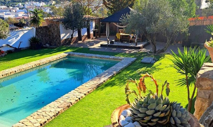 Ubrique Ski Chalet | Rural housing HACIENDA TRESOLES