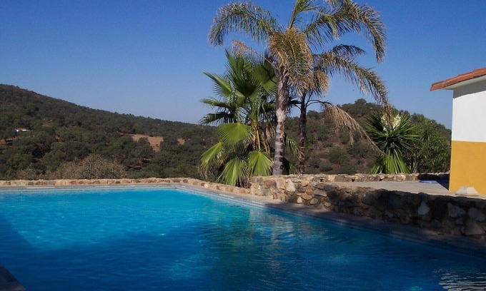 Cortegana House | Rural Tourist Housing Finca El Manzano