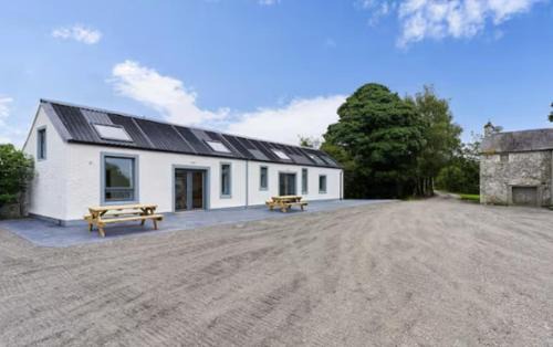 Kildare Apartment | Rushbrooke cottages