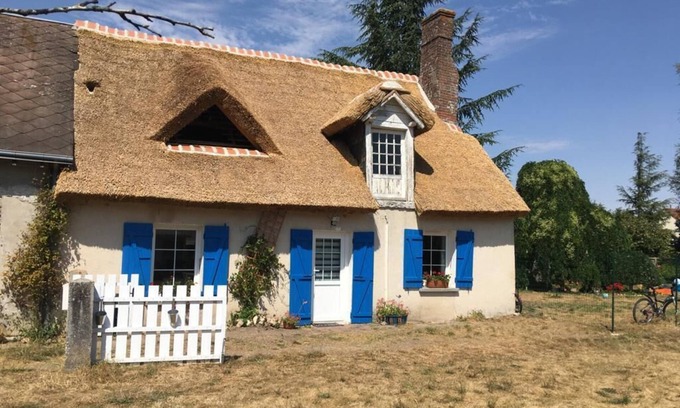 Donnemain-Saint-Mames House | Rustic cottage