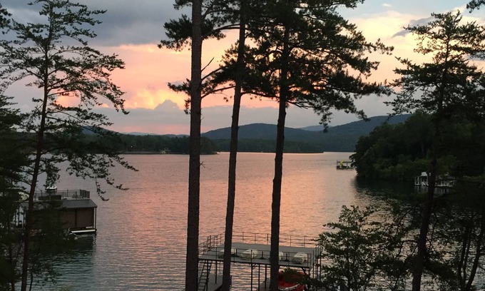 Blue Ridge House | Rustic Elegance On Lake Blue Ridge With Spectacular Views
