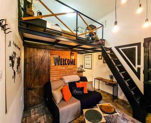 Belso-Ferencvaros Apartment | Rustic flat with perfect location
