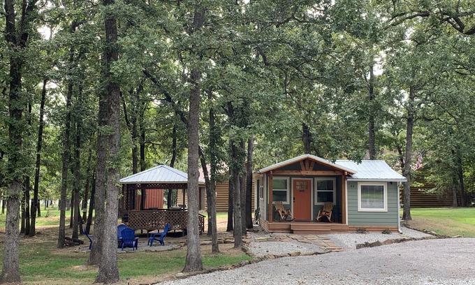 Canadian Cabin | Rustic - In the Trees - Near Hiking, Water & Beach - Neighborhood Boat Ramp