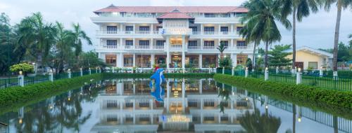 Kochi Hotel | Rustic Leisures LLP
