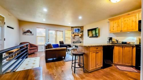 Eden House | Rustic Ridge with Gym and Game Room