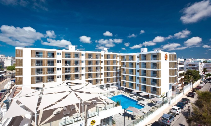 Figueretas Apartment | Ryans Ibiza Apartments - Adults Only