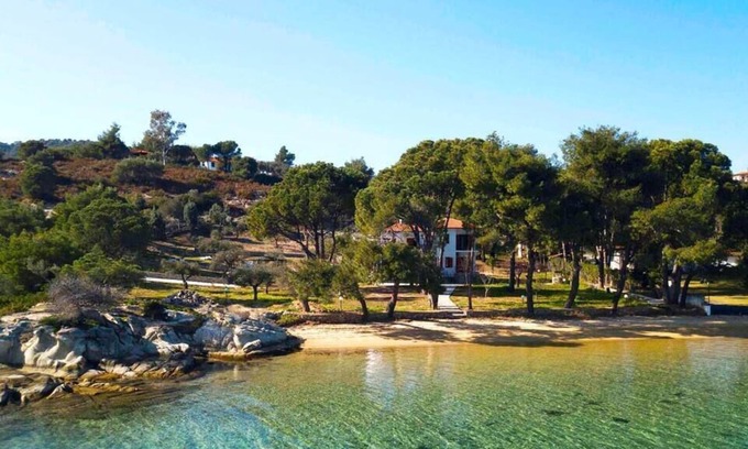 Sithonia Villa | S-Filyra Beachfront Villa
