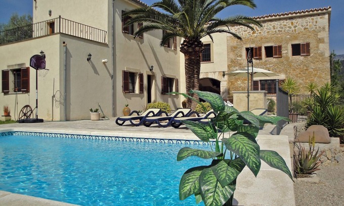 Selva Villa | SA CORTERADA Beautiful Villa in Mallorca with pool, Wi-Fi and mountain views