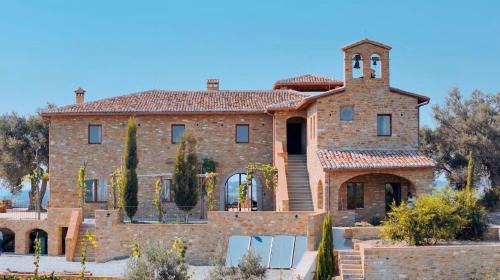 Rade Hotel | Sacro e Profano Albania