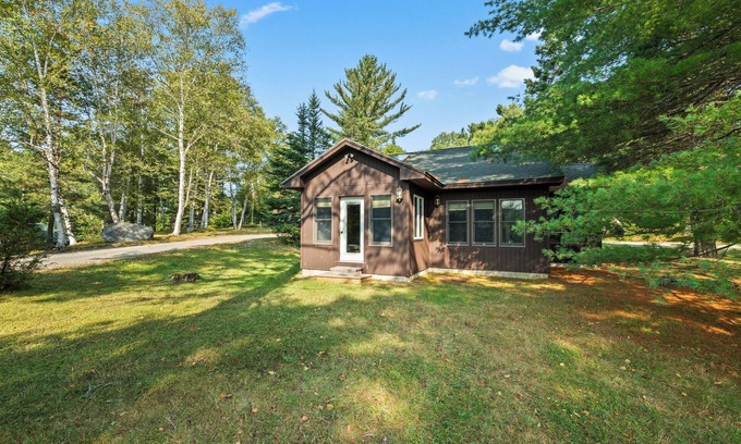 Rangeley House | Saddleback Lake Lodge 19 | Close to Saddleback