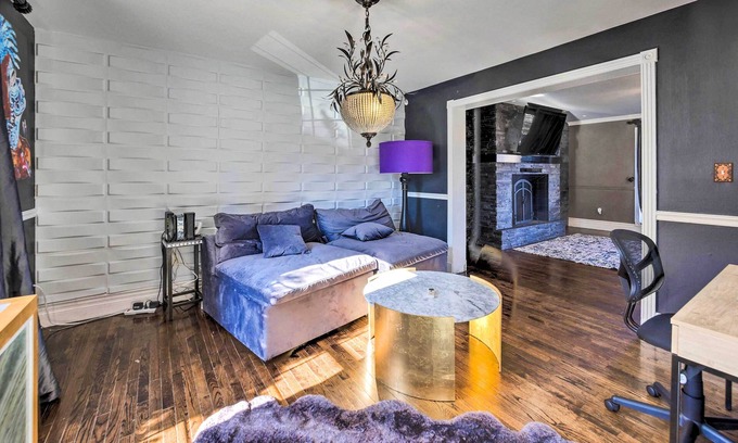 St. Charles House | Saint Charles House Near Historic Downtown!
