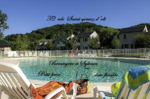 Saint-Geniez-d'Olt House | Saint geniez d'olt Jolie t2 aménagée et équipée village goelia 2 piscines chauffées