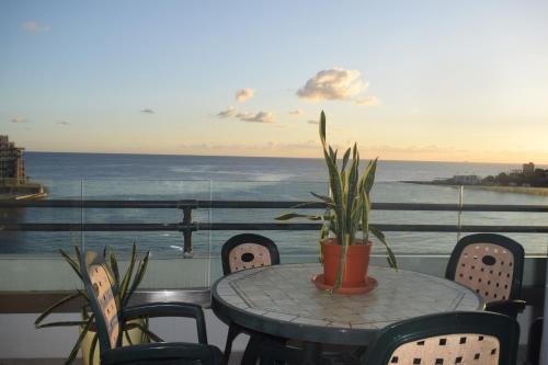 St. Julian's Apartment | Saint Julians Seafront 200m2 beautiful Apartment