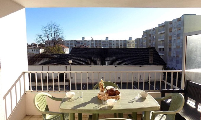 Saint-Palais-sur-Mer Apartment | Saint Palais sur Mer - STUDIO - residence LES SABLES D'OR - CITY CENTER