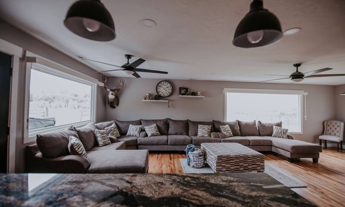Salmon Other | Salmon Gathering Place sleeps 35 + perfect for reunions.retreats.events