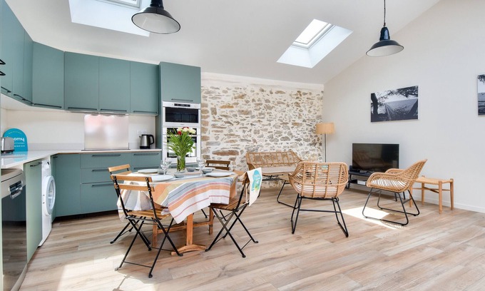 Noirmoutier-en-l'Ile Ski Chalet | Salt marshes and beaches - 2 adults - 2 children