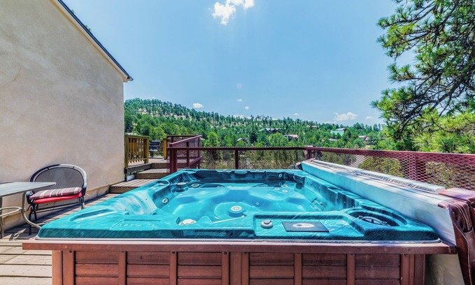 Ruidoso Cabin | Salted Rim | Pet Friendly Views Sleeps 10
