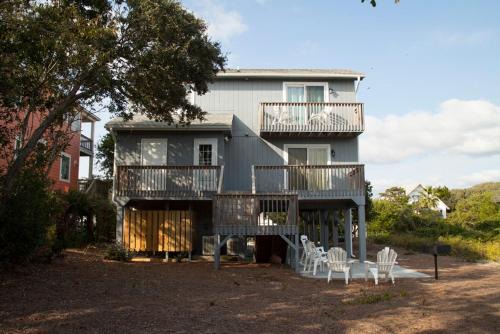 Oak Island House | Saltwater Gospel by Oak Island Accommodations