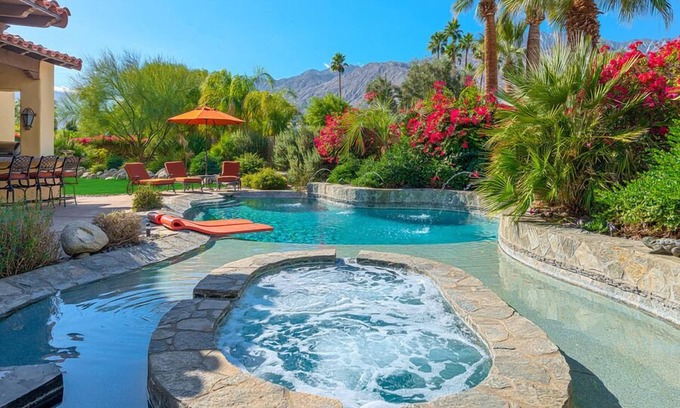 Palm Springs House | Saltwater Pool/Spa, Tanning Shelf, Firepit, Outdoor Fireplace Shower Free WiFi