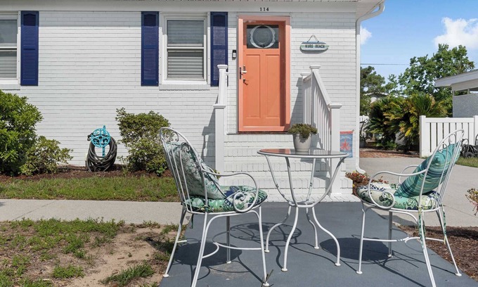 Kure Beach House | Salty Kisses, Kure Cottage Retreat