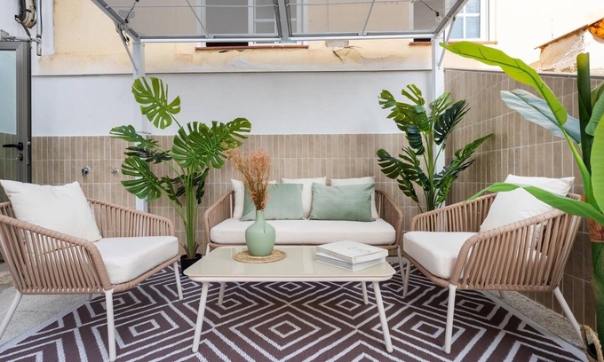 Granada City Center Ski Chalet | San Anton Boutique Terrace
