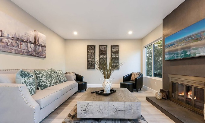 Rancho Penasquitos House | San Diego Paradise Home w/ Private Backyard View