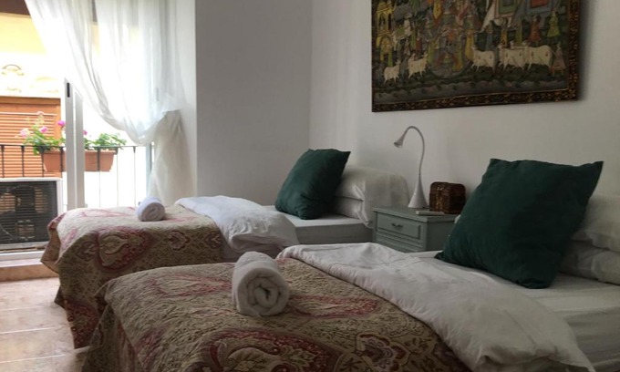 Granada City Center House | San José Guest House