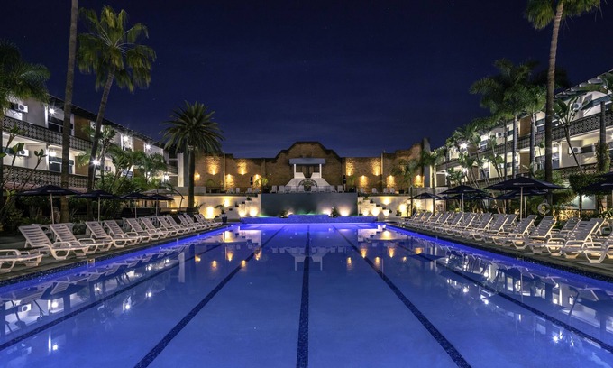 Playa Ensenada Hotel | San Nicolas Hotel and Casino