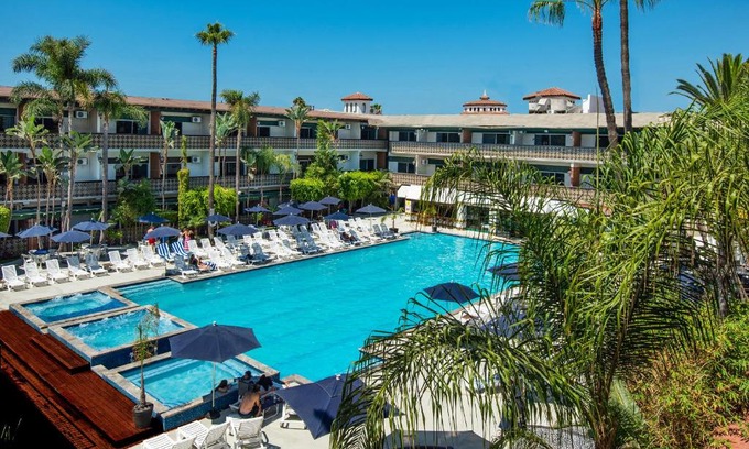Playa Ensenada Hotel | San Nicolas Hotel Casino