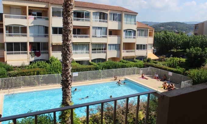 Sanary-sur-Mer Apartment | sanary the summers