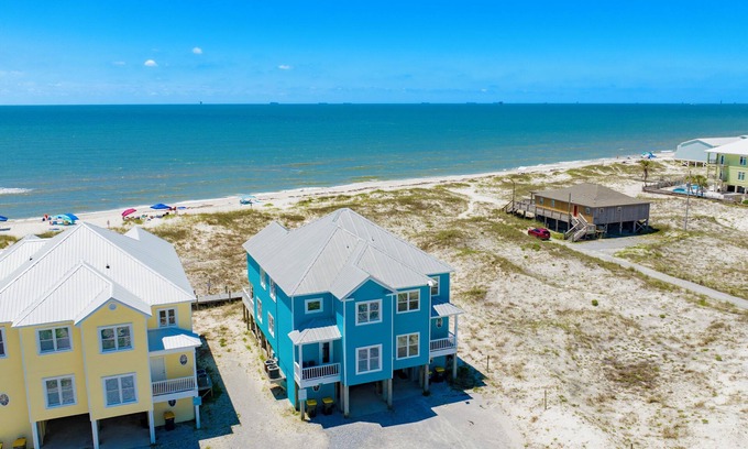 Fort Morgan House | Sand Crab E - Pet-Friendly, Beachfront, Community Pool