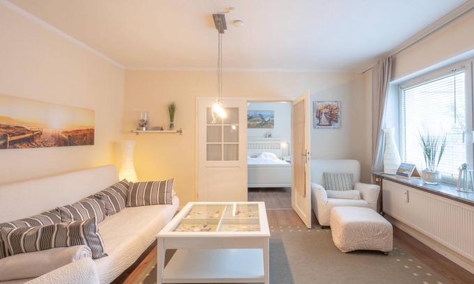 Toenning Apartment | Sanddüne vacation apartment in Tönning for up to 6 people