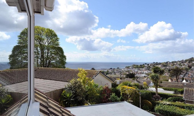 Lyme Regis House | Sandpiper