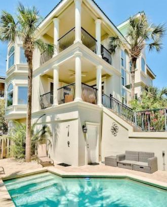 Destin House | Sandprint Cinema