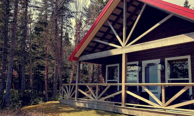 St. Martins Ski Chalet | Sandstone Chalets overlooking the Bay of Fundy - TRANQUILITY