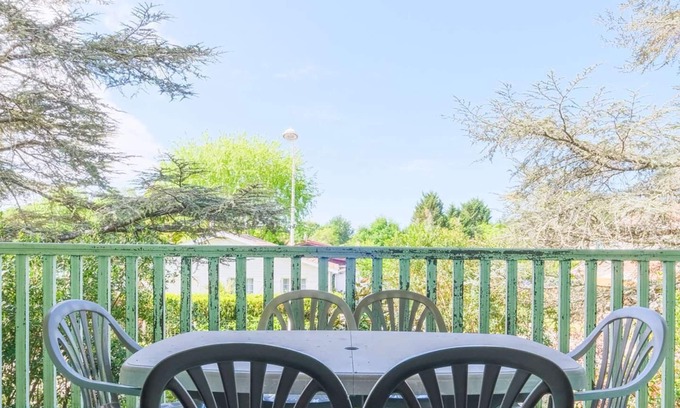 Sanguinet Apartment | Sanguinet - 3 bedroom apartment near to lake with private garden