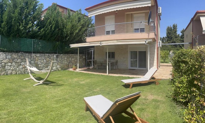 Sane House | SANI Green K2